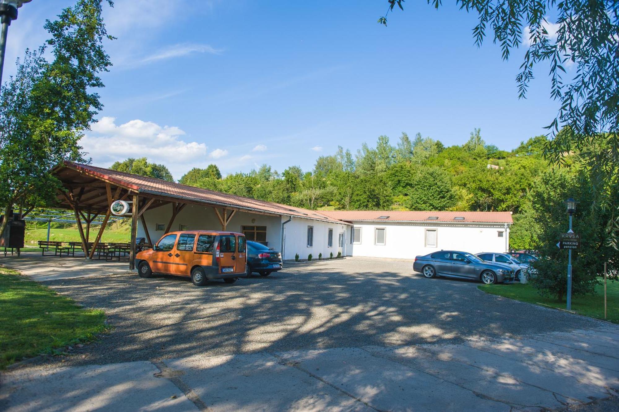 Vinny Sklep Krysa Kostelec  Exterior photo